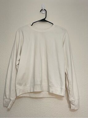 Everlane Cotton Crewneck Raglan Sweatshirt in Off-White